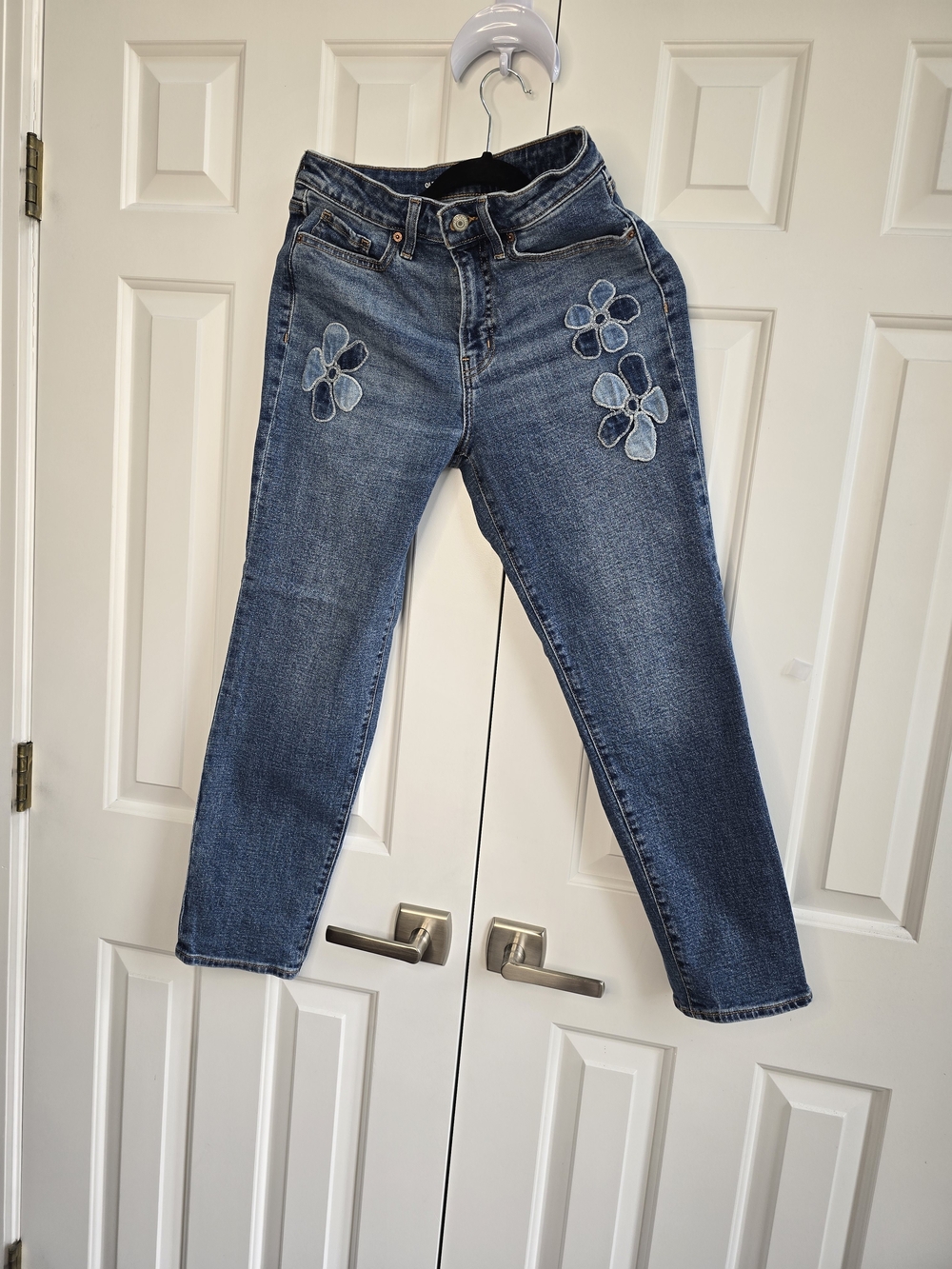 Old Navy Blue Denim Ankle Jeans with Floral Appliqué